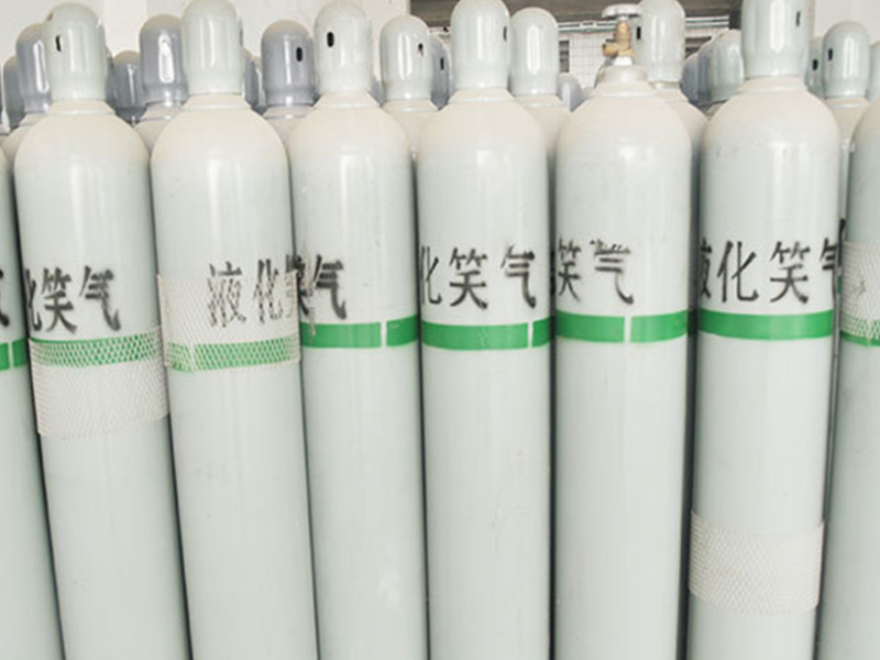 一氧化二氮（氧化亞氮）