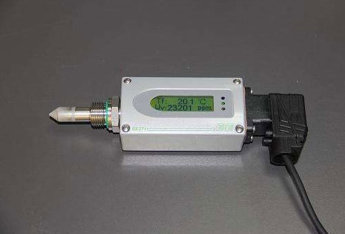 環(huán)境溫濕度對露點(diǎn)變送器的影響有哪些